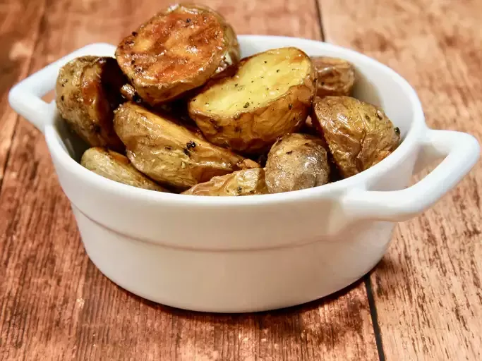 Garlic Roasted Potatoes