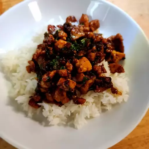 Spicy Thai Basil Chicken (Pad Krapow Gai)