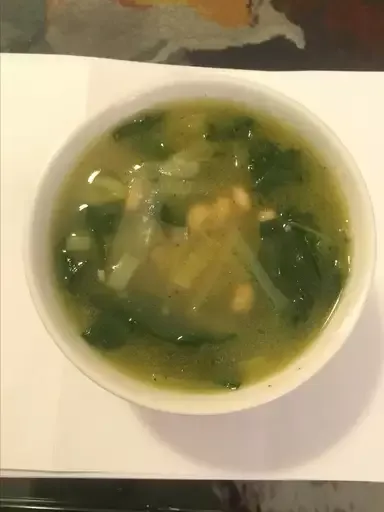 Spinach and Leek White Bean Soup