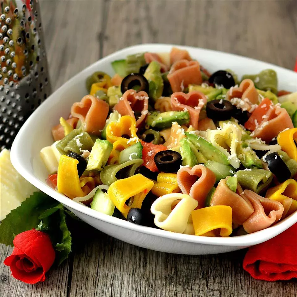 Avocado Cucumber Pasta Salad