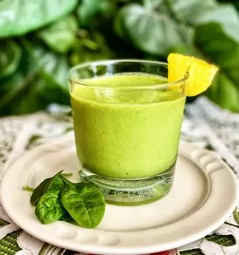 Frozen Pineapple and Spinach Smoothie