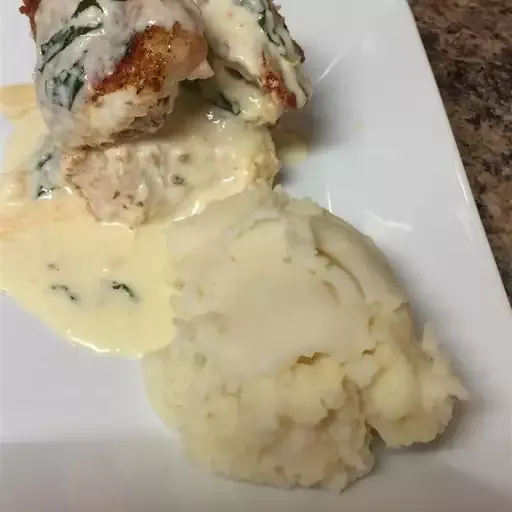 Creamy Tuscan Chicken Rollups