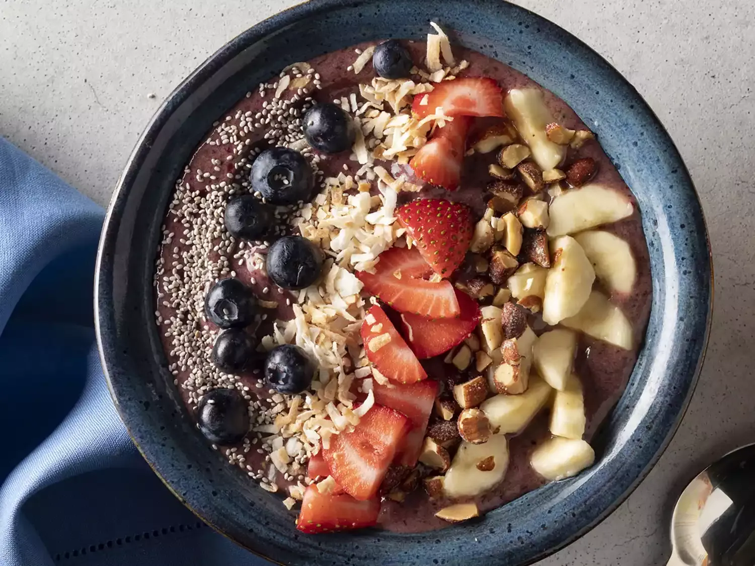 Berry Banana Smoothie Bowl