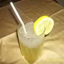 Pineapple Lemonade Spritzers