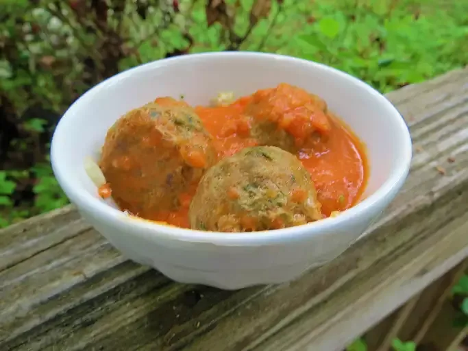 Thai Meatballs in a Tomato Coconut Curry Sauce