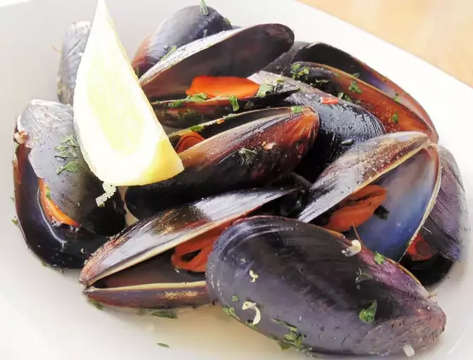 Steamed Mussels II