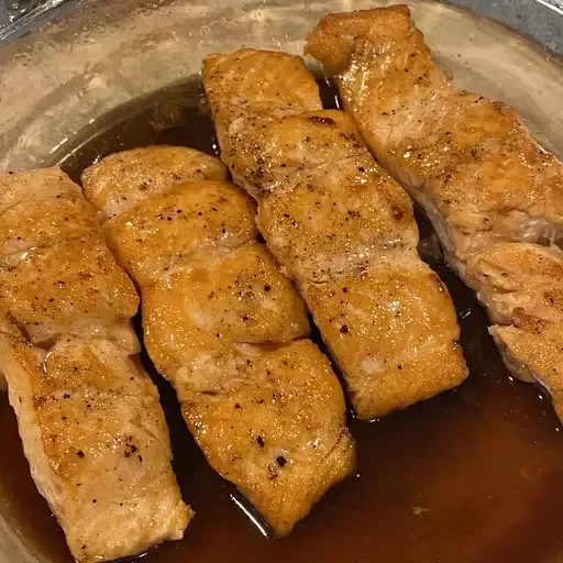 Honey Garlic Glazed Salmon