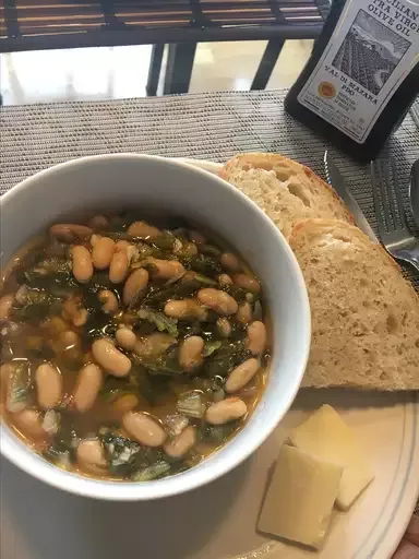 Penne Pasta with Cannellini Beans and Escarole