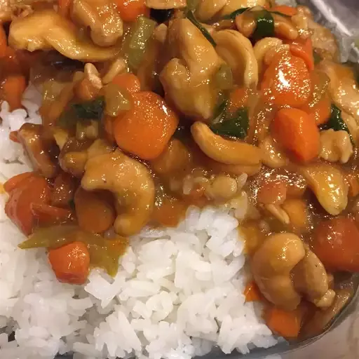 Chicken Honey Nut Stir Fry