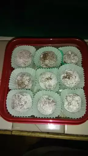 The Best Rum Balls