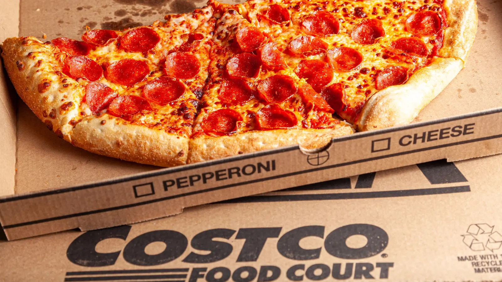 Costco Fans Are Begging for This International Food Court Item To Come to the US