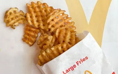 I Asked 4 Chefs To Pick the Best Fast Food French Fries—Their Pick Was Unanimous (And Shocking!)